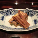 日本料理 晴山 - 筍と自家製のくちこ