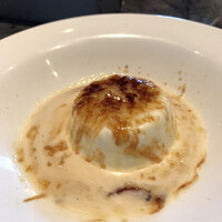 THE THEATRE TABLE - 焼きパンナコッタ