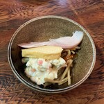 鳥平 - お通し。