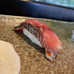 能登寿司 - 赤鯖（はちびき）