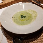 海鮮 イタリアンバル ルチアーノ - かき菜のスープこれは珍しいですね〰️‼️