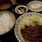 丸寿 - とんテキ定食900円