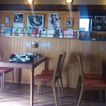 かわせみ - テーブル席は3席に、座敷2席