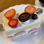 グリンデルワルト - イチゴのショートケーキ