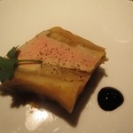 グラン シャン - フォアグラ①　フォアグラとリンゴのテリーヌ