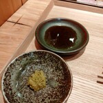 Tomita - ポン酢・柚子胡椒(券売機には無いので50円で別の食券を購入)