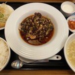 中国家庭料理 香満居 - よだれ鶏定食