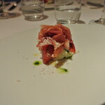 リストランテ カノフィーロ - フルーツトマトとリコッタチーズ、サンダニエーレプロシュート