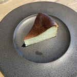 bonieu - バスクチーズケーキ（税込 470円）評価＝◎