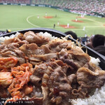 MOURA - 150524 MOURA亭＠西武球場 
                      焼肉丼デラックス 1000円