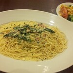 鎌倉パスタ - ホウレン草のチーズパスタ
