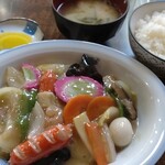 Shinryuu - 八宝菜定食（900円）