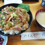 にし与 - あじたたき丼