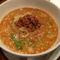 個室中華 頤和園 溜池山王店 - 担担麺