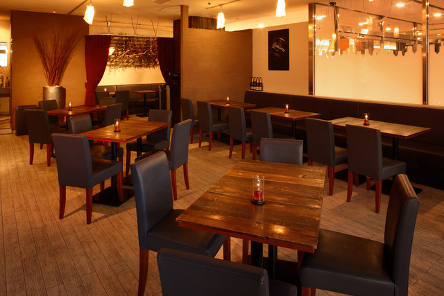 福島・ガーデンカフェ M &ndash; カジュアルな庭園空間で楽しむランチ・ディナー