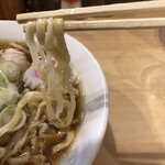 手打ちラーメン 清仁軒 - 高崎ヒラヒラ麺アップの図