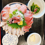 氷見 魚市場食堂 - 