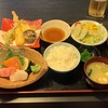 Goku Japanese Restaurant - 料理写真:天ぷら刺身セット（ランチ）