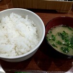 天ぷらめし 福松 - ご飯 あおさ味噌汁