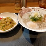 Torimaroramemmaromi - 鶏まろラーメン+味玉+半チャーハン
