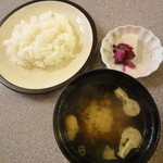 Kapuchino - 味噌汁とご飯