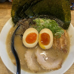 麺や 晴 - 特製晴盛りラーメン1000円