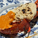 割鮮 入たに - 【 伊勢海老の二色焼き 】