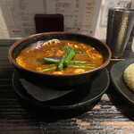 174485079 - スープカレー チキン＋スープ【大盛り】