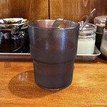 横浜家系ラーメン 三郷家 - 水。