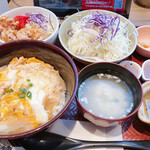 Ootoya - [復刻]玉丼とネギ香味だれの唐揚げ定食＆千切りキャベツサラダ