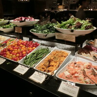 ロウリーズ・ザ・プライムリブ 恵比寿ガーデンプレイス店 - サラダバー