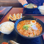 ラーメン雷豚 - 