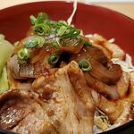 赤坂邸 - フツーに美味しいが