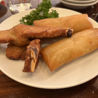 三和楼 - ⑥上海名物 拝骨（パイコー）と春巻き