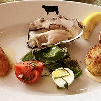 37 Steakhouse & Bar - 