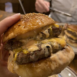 HYOE'S BURGERS + FRIES - 