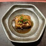 Ji-Cube - 豆腐の蝦子煮込み 揚げた桜海老をのせて