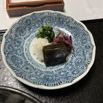 山ばな平八茶屋 - 〆は名物の「とろろ飯」