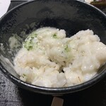 山ばな平八茶屋 - 〆は名物の「とろろ飯」