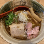 Yaki ago shio raamen takahashi - 焼きあご塩らー麺　820円