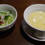 Ronfu Dainingu - 選べるチャーハンのスイーツランチ(サラダとスープ)