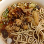 一〇そば - レギュラーサイズでもゲソがいっぱい！