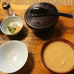 駒形どぜう - 定食には、どぜう汁が付きます