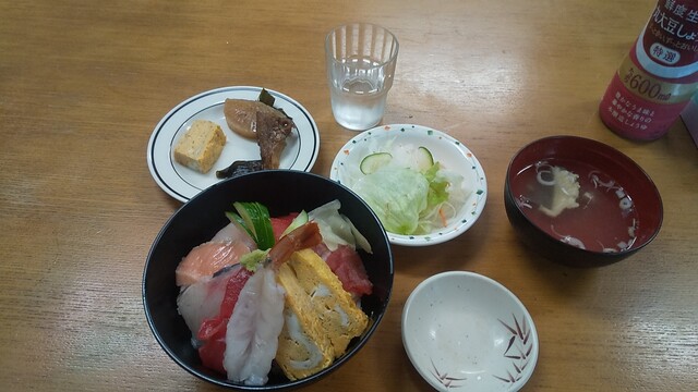 市場食堂 燕楽 - 日立木（海鮮丼）