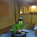 俵屋旅館 - 5月のあしらい