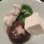 俵屋旅館 - 取り分けて頂きます