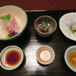 俵屋旅館 - お造り3種