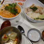 ディップパレス ヘリテイジ - カオマンガイとトムヤム麺のセット(1,20円)
