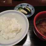 俵屋旅館 - 炊きたてのご飯とお味噌汁