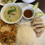 タイ キッチン - カレー&パッタイ&カオマンガイ